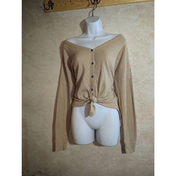 SO, new oversized lounge thermal w/ tie front small+ - Picture 1 of 3